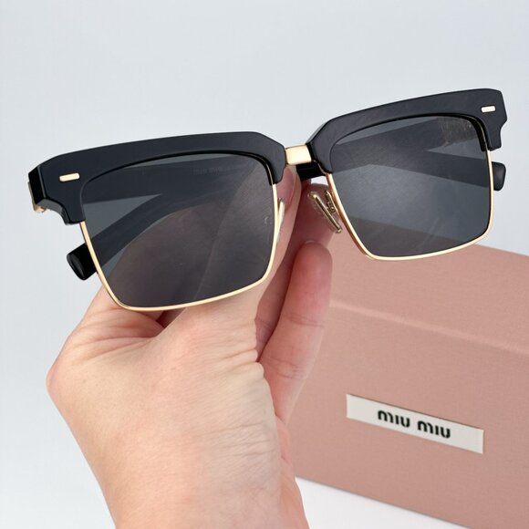 Miu Miu MU10ZS 1AB5S0 BRAND NEW Sunglasses Black Dark Grey Square Unisex main image 11